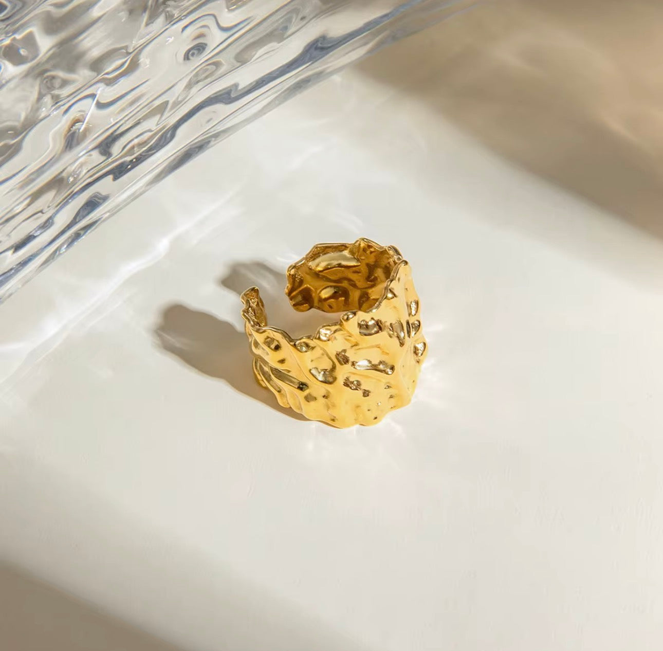 Aura Ring