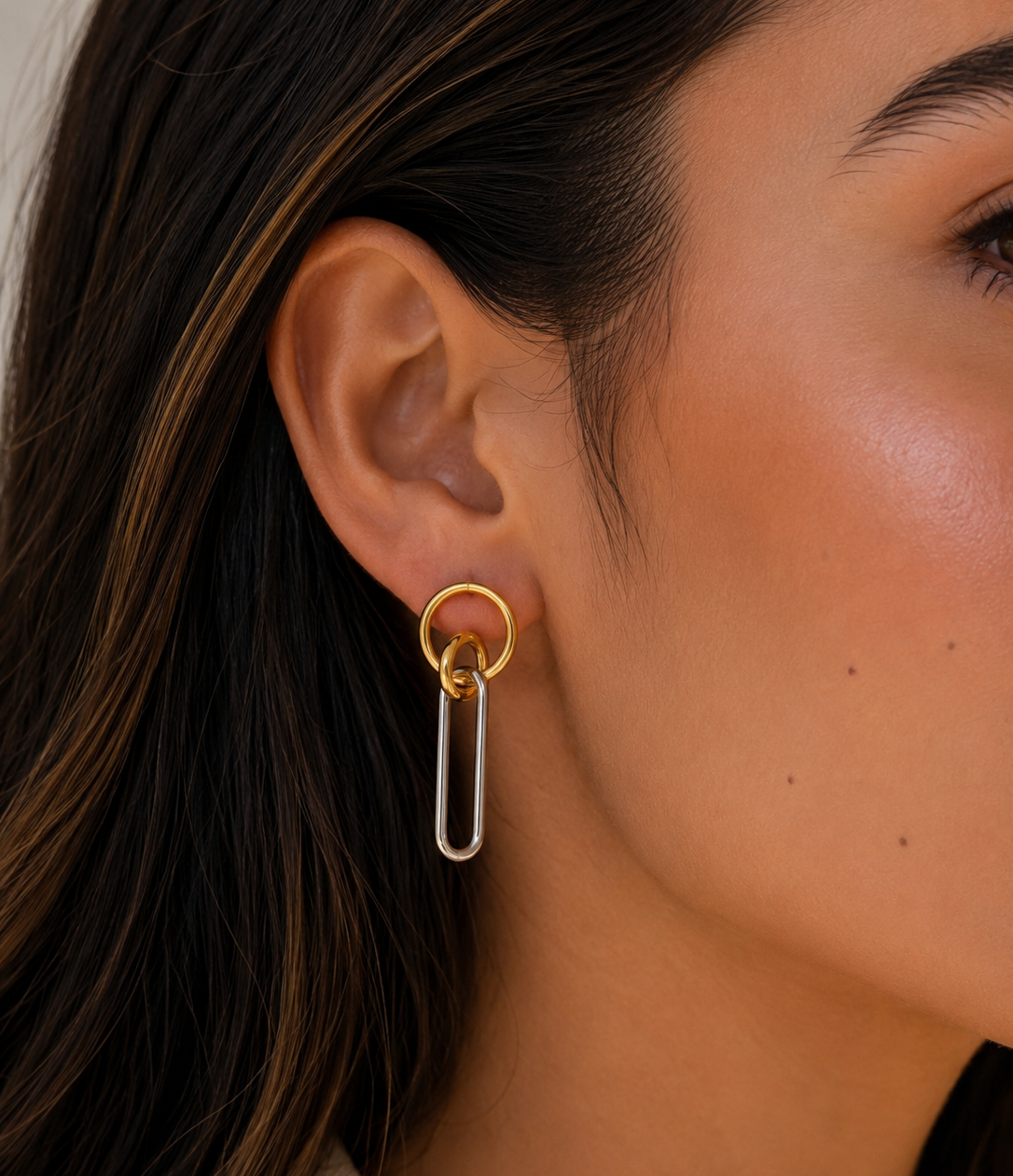 Oria – Linear Geometric Earrings