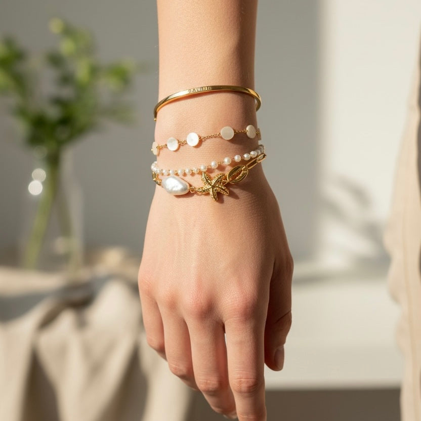 Coral – Double Starfish & White Stone Bracelet