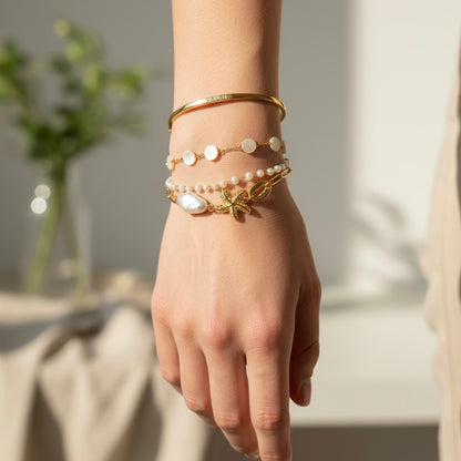 Coral – Double Starfish & White Stone Bracelet